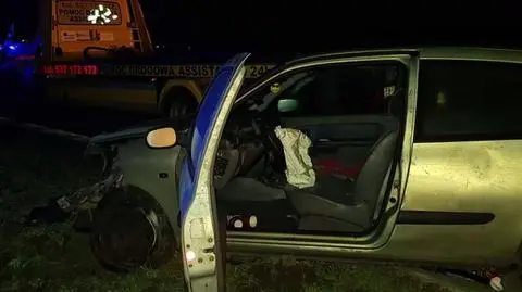 Jaworzno. Uderzył w bariery na autostradzie, wysiadł i znikł