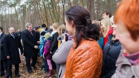 Sondaż. Komorowski liderem zaufania, Kalisz traci na sojuszu z Palikotem