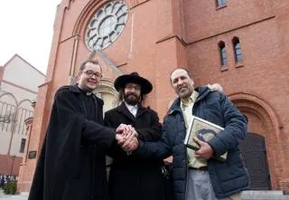Imam, ksiądz i rabin poprowadzili w Poznaniu wspólne rekolekcje