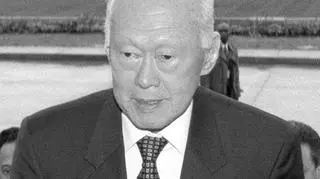 Lee Kuan Yew zmarł nad ranem
