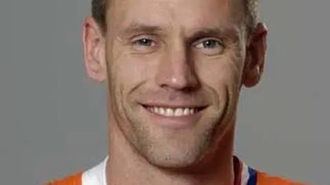 2. André Ooijer