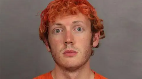 Pamiętnik sprawcy masakry z kina. Strzelaninie na filmie "Batman"