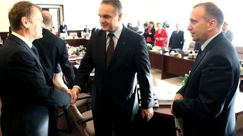 Ministrowie płakali nad budżetem