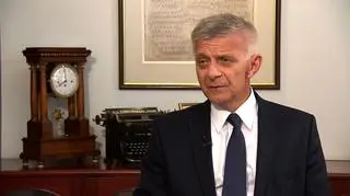 Marek Belka w rozmowie z "Faktami" TVN powiedział, że nie zamierza podać się do dymisji 