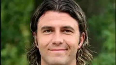 Sebastian Frey