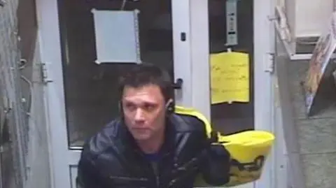 Policja szuka złodzieja, prosi o pomoc świadków