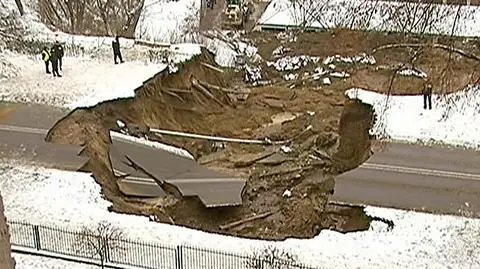 Stare rury przyczyną dziury w Ostrowcu Świętokrzyskim?