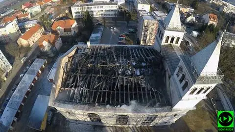 Braniewo: Strażacy szukają przyczyny pożaru kościoła