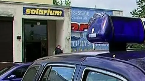 Porąbali go w solarium