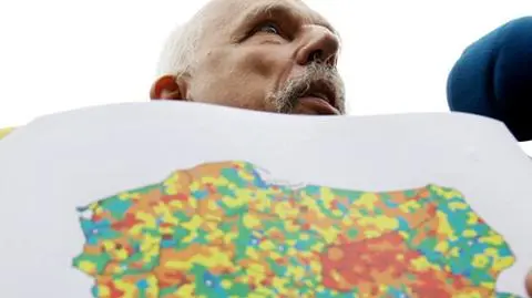 Korwin-Mikke do prokuratora: Doszło do masowych fałszerstw