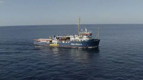 Statek Sea Watch 3 płynie w stronę włoskiej wyspy Lampedusy