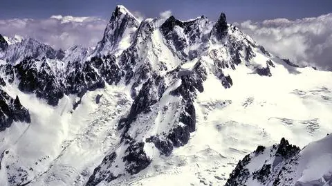 Lodowiec na Mont Blanc może runąć