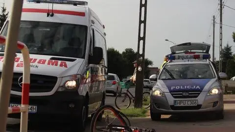 Policjant potrącił radiowozem rowerzystę