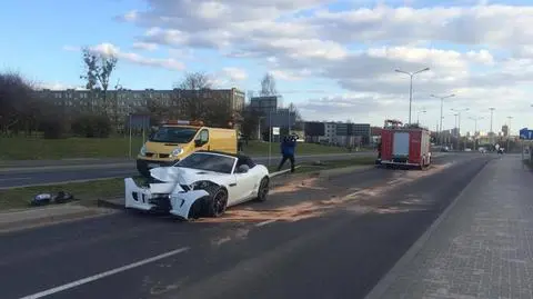 Jaguar F-type skasował latarnię