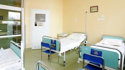 7-latek zarażony bakterią e-coli