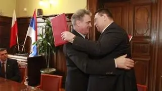 Przewodniczący Okręgowej Rady Deputowanych Miasta Kaliningradu Aleksander Piatikop i Przewodniczący Rady Miasta Gdańska Bogdan Oleszek