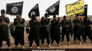 Bojownicy Państwa Islamskiego w prowincji Anbar