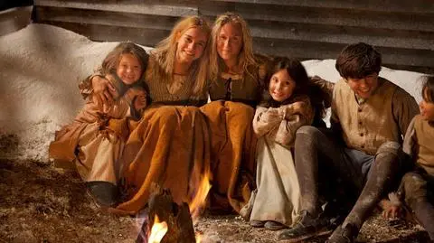 Film "Alone Yet Not Alone” opowiada o XVIII-wiecznych kolonistach, którzy próbują walczyć z przeciwnościami losu w Ohio Valley