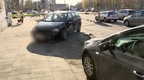 Łódź: policja szuka dwóch mężczyzn. Jeden z nich potrącił policjanta