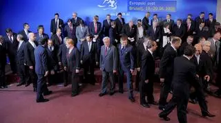 W Brukseli trwa dwudniowy szczyt UE