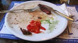 Uszust wpadł w trakcie posiłku