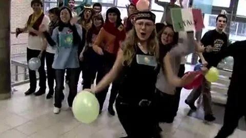 Tańcowali i śpiewali na UAM