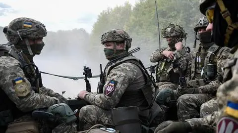 Wspólne ćwiczenia Ukraina-NATO na poligonie Jaworów w obwodzie lwowskim. Nagranie archiwalne 