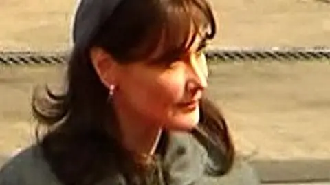 Bruni nie liczy kochanków