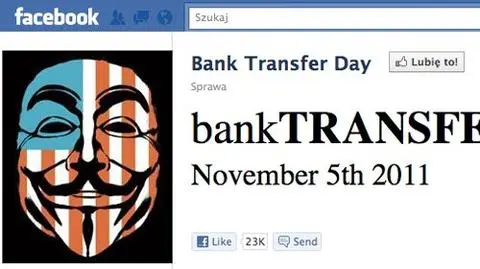 Są źli, więc przenoszą konta do małych banków
