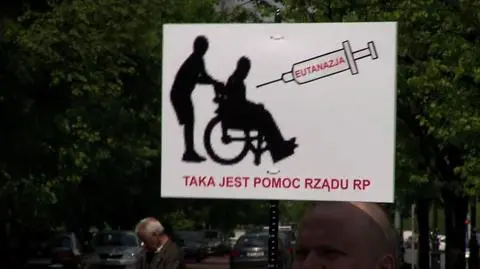 Niepełnosprawni i ich rodzice wciąż nie obchodzą polskiego rządu