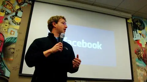 Zuckerberg idzie 
w politykę. Założył Fwd.us