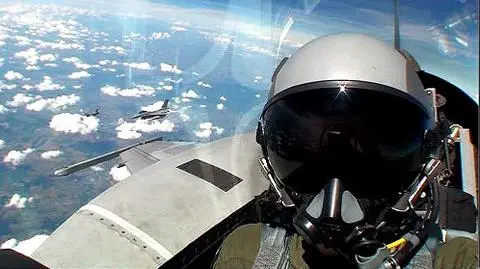 Polskie F16 na "dyżurze bojowym"