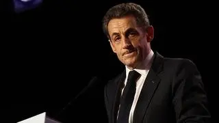 Nicolas Sarkozy jest coraz bliżej ławy oskarżonych w aferze Bygmaliona (wideo archiwalne)
