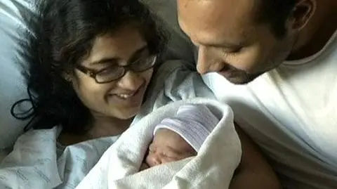 Urodziła w metrze. Asystowali policjanci