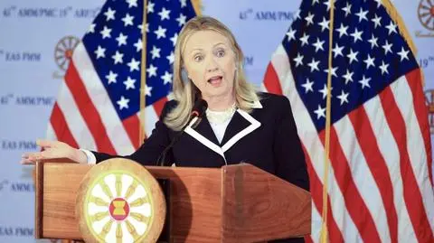Clinton: Biorę na siebie odpowiedzialność za śmierć ambasadora