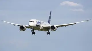 Dreamliner zabrał turystów do Egiptu 