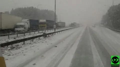 S8 jak lodowisko - trzy wypadki, jedna osoba nie żyje