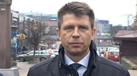 Ryszard Petru odniósł się do słów szefa MON wypowiedzianych w czwartek w Brukseli