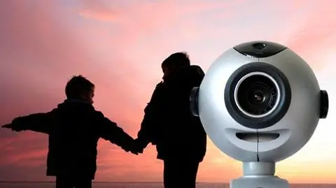 Ojciec tylko przez internet