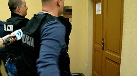 Kierowca i pasażer zostali doprowadzeni do prokuratury