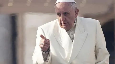 Papież zatrudnił m.in. osoby spoza Watykanu, by uporządkowały finanse Stolicy Apostolskiej
