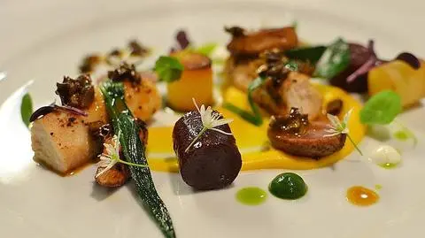 Noc Restauracji: bażant łąkowy i wiosenny comberek z królika