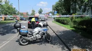 Pijany kierowca potrącił w okolicy pasów 61-latkę