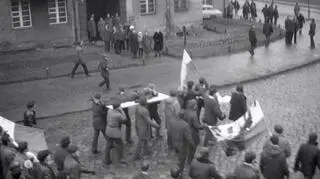 W grudniu 1970 roku wybuchły demonstracje na Wybrzeżu
