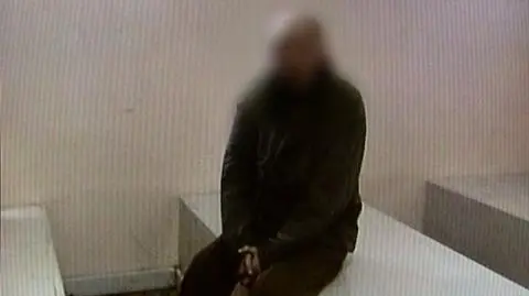 Wydała wnuczkę pedofilowi