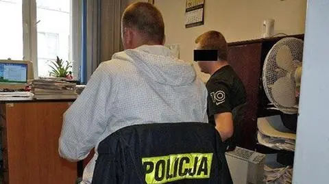 Napadli na policjantów. Myśleli, że to kibice