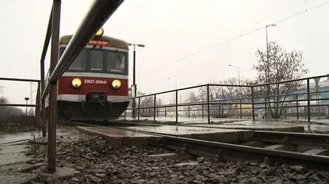 Wypadł z pociągu jadącego 100 km/h i przeżył