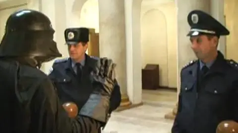 Czy Lord Vader może dostać ziemię?