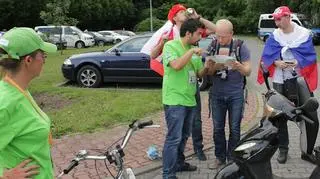 Kibice często korzystają z pomocy wolontariuszy