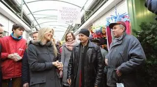 Kandydatka SLD na prezydenta na łódzkim bazarze 